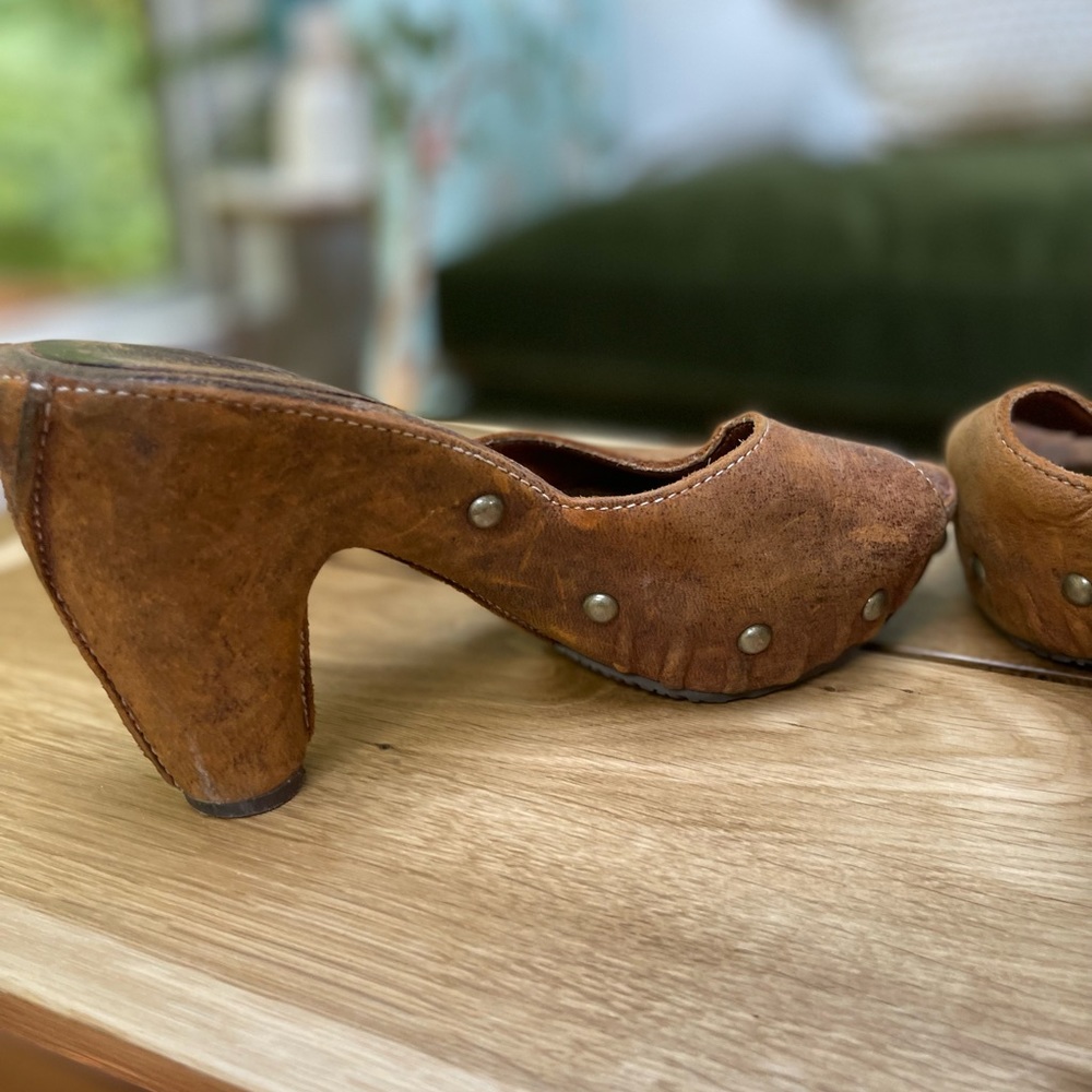 Frye Reese Slide Size 8 Distressed Brown Leather - Picture 12 of 14
